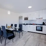 Mar De Lux A31 Apartman *
