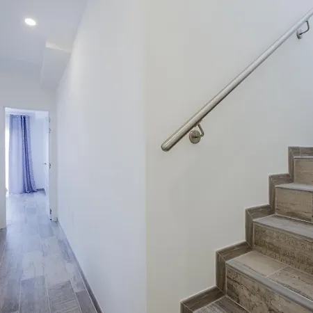 Mar De Lux A31 بالم مار